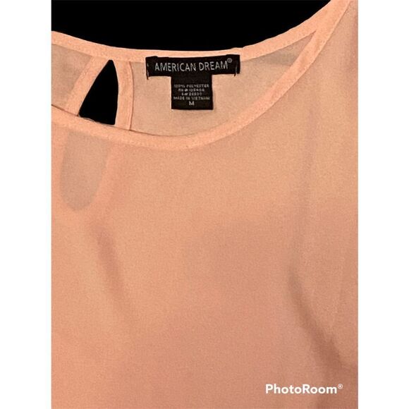 Woman’s American Dream SZ M Peachy/Pink Sheer Ruffled Top - Picture 4 of 5